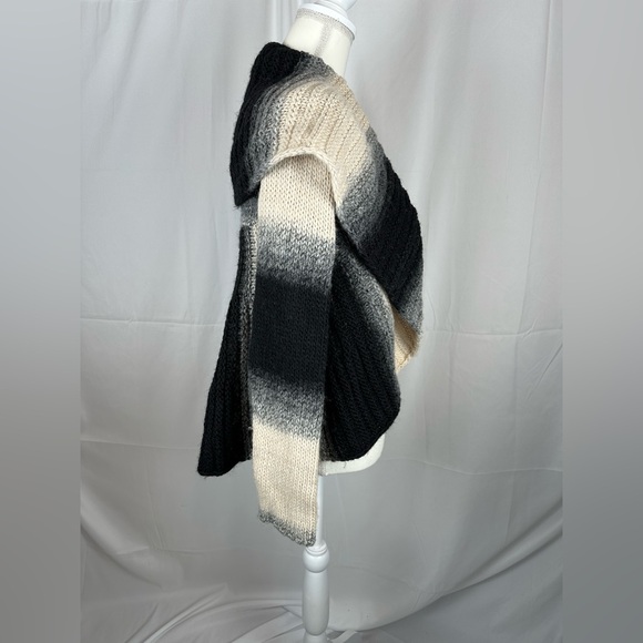 Silvia Novelli Cardigan Sweater Size S - Picture 4 of 6